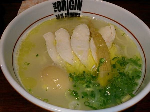 「味玉鶏白湯」@らあめんHAJIMEの写真