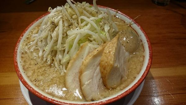 「味玉ラーメン」@らーめん バリ男 吉祥寺店の写真