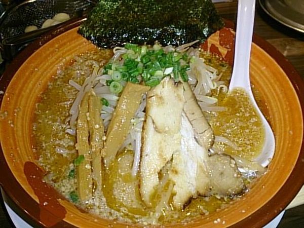 「濃厚味噌ラーメン」@旭川味噌ラーメン せいべえ 上野本店の写真