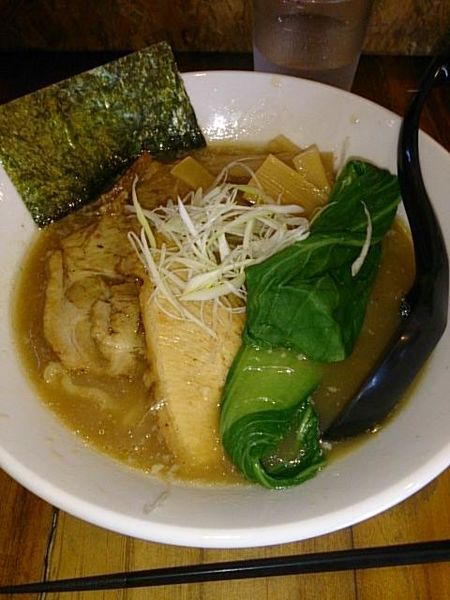 「塩ラーメン」@どんきさろくの写真