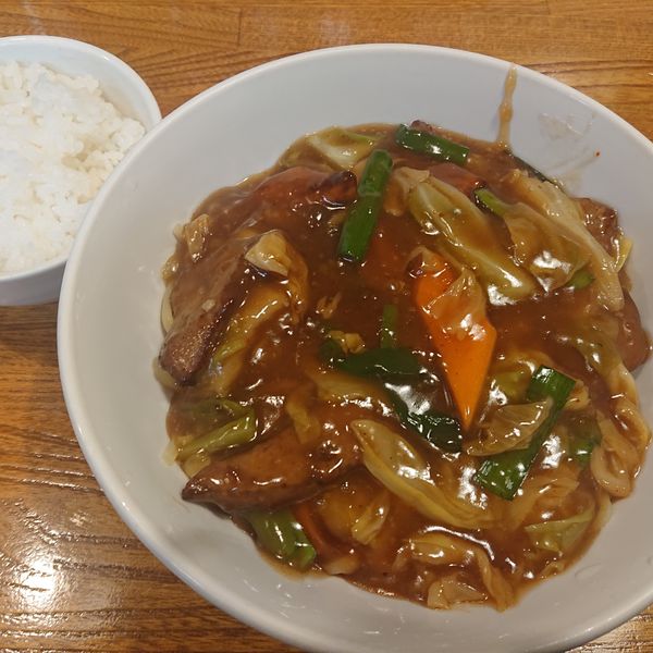 「スタミナ冷やし800円、小ライス150円」@麺匠 覇道の写真