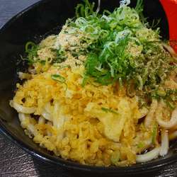 ぶっかけうどん冷大300円（毎月14日）