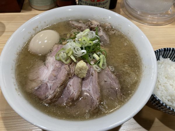 「味噌チャーシューめん＋煮卵＋ご飯(小)」@三ん寅の写真