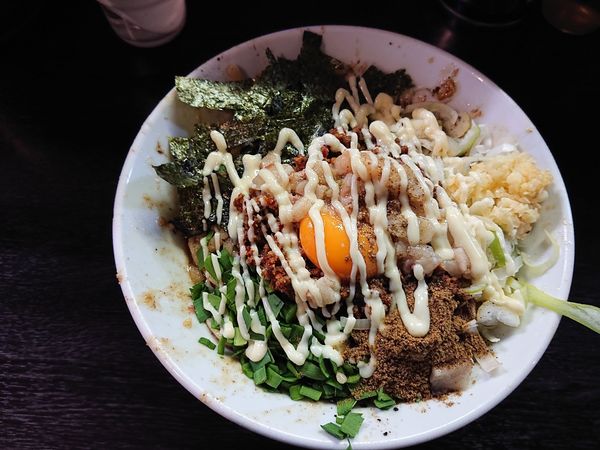 「台湾混ぜ蕎麦 麺少なめ ニンニク アブラ 花椒 マヨネーズ」@豚星。の写真