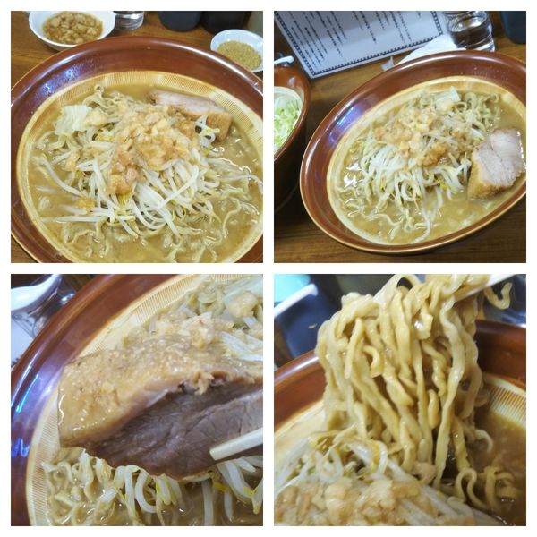 「ラーメン（ヤサイ少なめアブラ）+麺増し+麺増し+魚粉」@ラーメンの店 どでん 北浦和店の写真