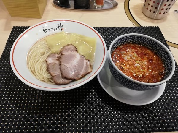 「酸辣つけ麺　限定」@らーめん セアブラノ神 壬生本店の写真