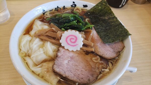 「ワンタンめん」@らーめん良二の写真