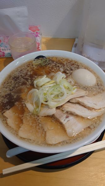 「黒の中華そば」@伊藤商店 足利店の写真