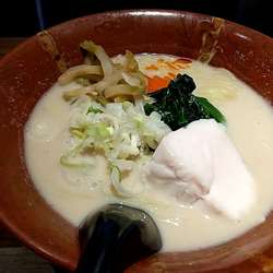 おとなの塩担々麺(800円)