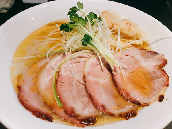 「海老と浅利の塩中華そば」@つけ麺 中華そば アンタイNOODLESの写真