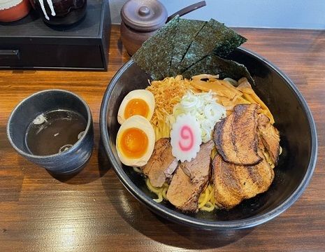 「特製油そば　大盛」@中屋 白楽店の写真