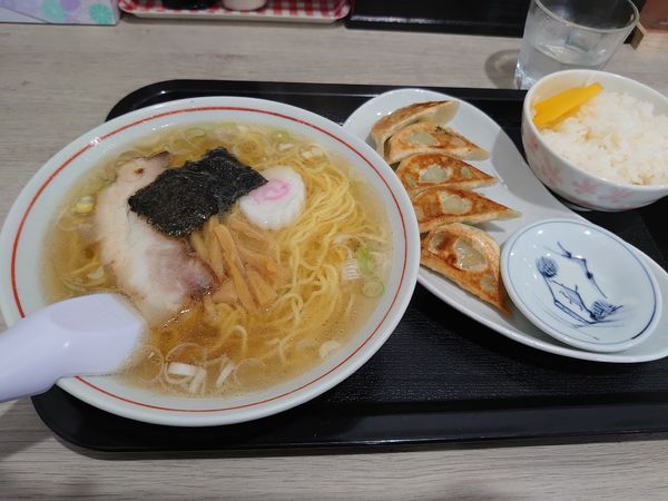 「ラーメン餃子セット」@成田屋の写真