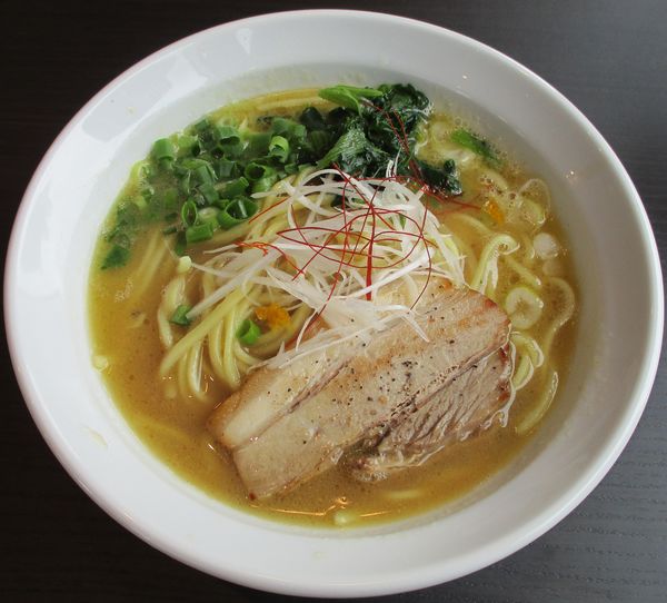 「夏鈴ラーメン醤油　800円」@麺屋夏鈴の写真