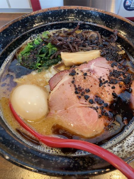 「【限定】熊本風とんこつラーメン¥900」@四代目むじゃきの写真