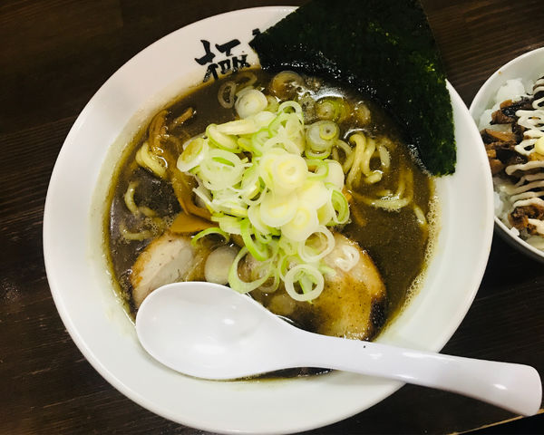 「きわみちゃんらーめん(太麺)＋ランチＣセット＋餃子」@ラーメン堂 極の写真