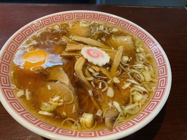 「月見中華そば」@中華そば えもとの写真