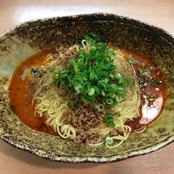 汁なし担々麺 Excella 大盛　790円