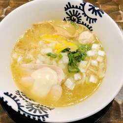 純鶏そば(880円)、和え玉 純鶏そば用(200円)