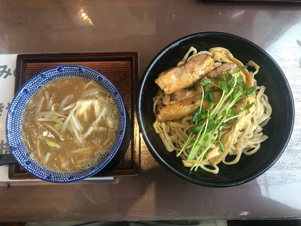 「味噌と煮干しの濃厚つけ麺　中盛300g」@完熟味噌らぁめん かなで商店の写真