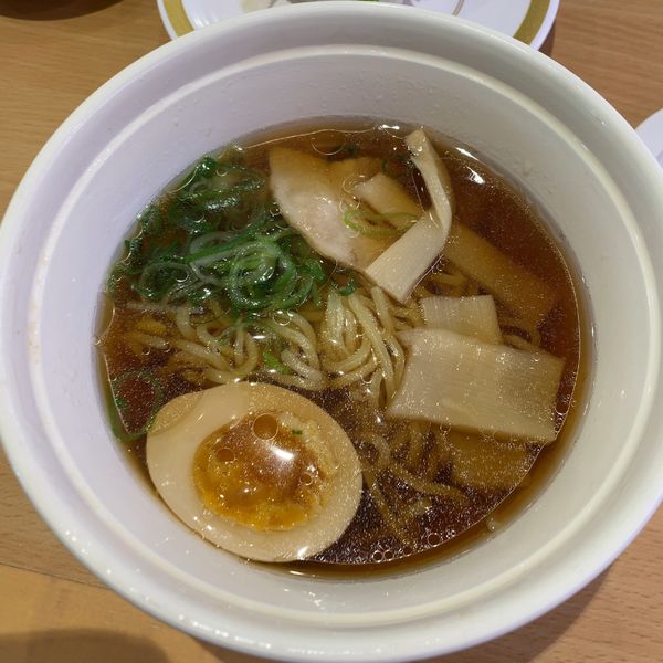「香味油の醤油ラーメン300円+税」@かっぱ寿司 川越店の写真
