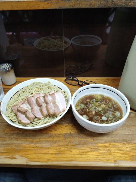 「チャーシューつけめん　大盛　1080円」@中華そば・つけめん 甲斐の写真