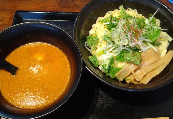 「【限定】シーフードタイカレーつけめん〜平打麺ver.〜」@麺処 福吉 本店の写真