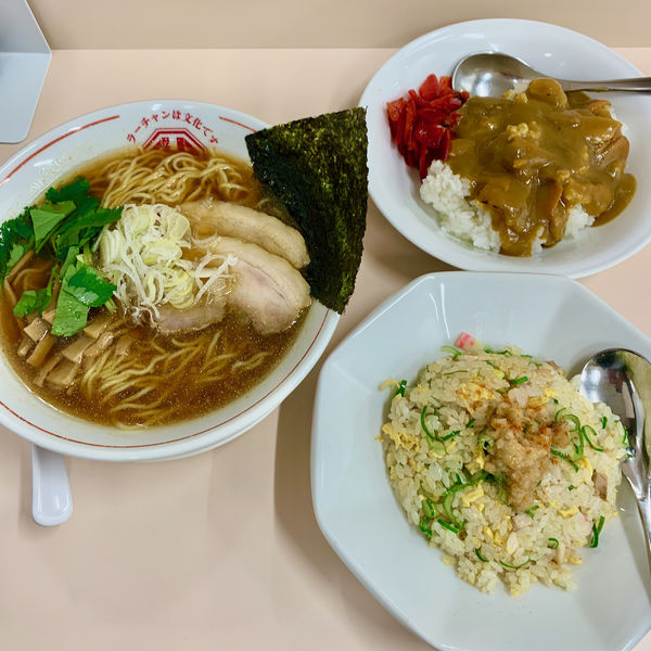 ラーチャンセット(淡麗煮干ラーメンと半チャーハン)+欲ばり半カレー