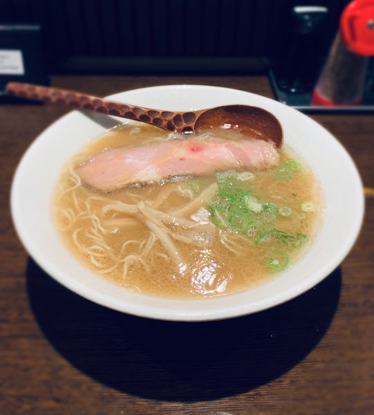 「博多らぁめん（￥720）」@麺処 むささんじんの写真