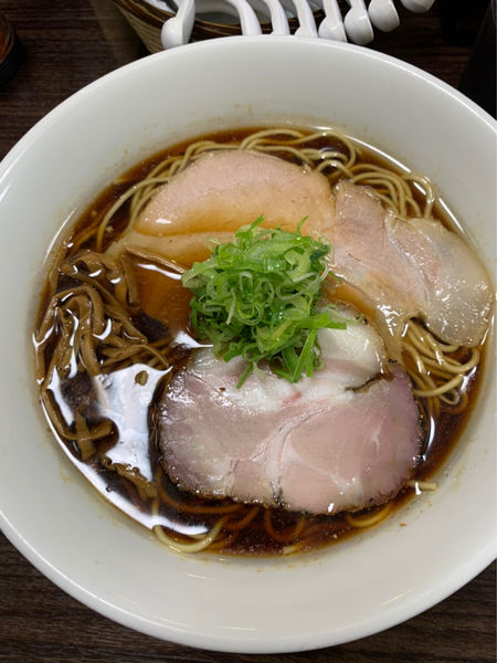 「醤油ラーメン」@かしわぎの写真