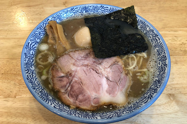 「煮玉子そば880円+豚ばらナンコツごはん350円」@中華そば専門 とんちぼの写真