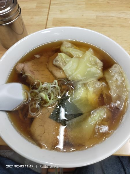 「ワンタンメン」@谷ラーメンの写真