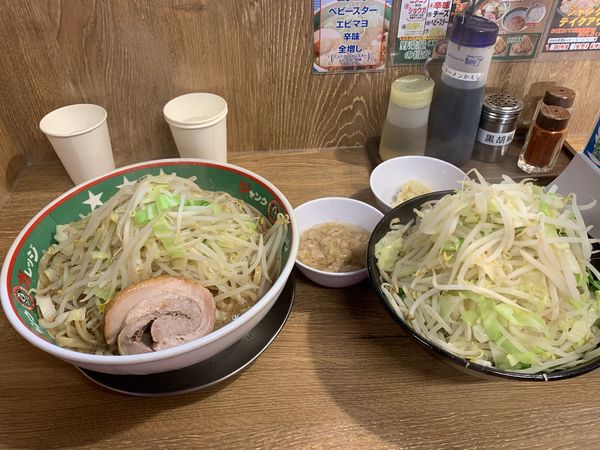 「ラーメン倍盛り」@ジャンクガレッジ しらこばと公園前店の写真