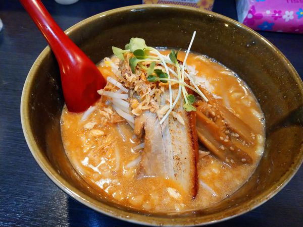「濃厚みそラーメン（750円）」@濃厚味噌らーめん ぶるんちょの写真