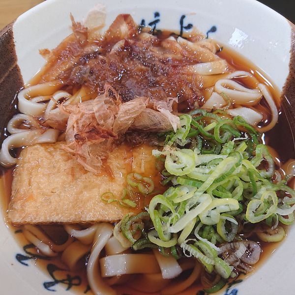 「きしめん360円」@名代きしめん 住よし JR名古屋駅・新幹線上りホーム店の写真