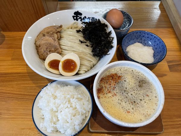 「納豆つけ麺全入り+納豆+トロロw+生卵」@ニボチャチャ！！ラーメン あらき軒の写真