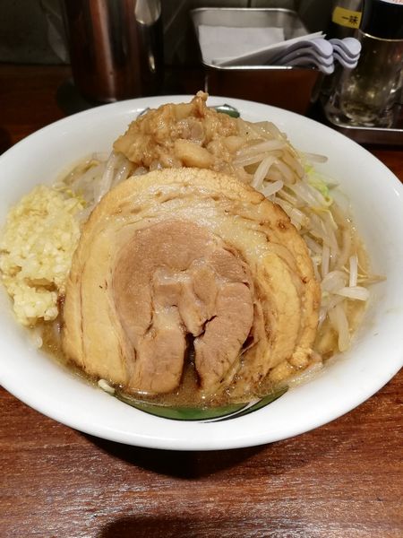 「雷そば（ミニ） 野菜ちょい増し」@ラーメン 雷 東京本丸店の写真