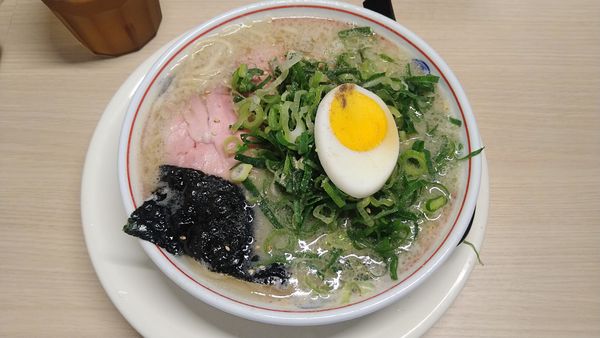 「ネギ濃厚豚骨ラーメン¥1000+替玉¥100-」@空ノ色 王子店の写真