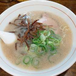 東京とんこつらーめん