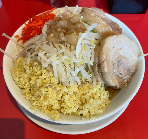 「ラーメン小(太麺) 豚増し」@ボディブローの写真
