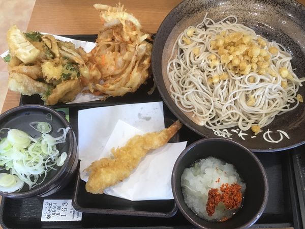 「朝そば(鬼おろし)360円、季節のかき揚げ250円、海老天0」@ゆで太郎 柏名戸ヶ谷店の写真