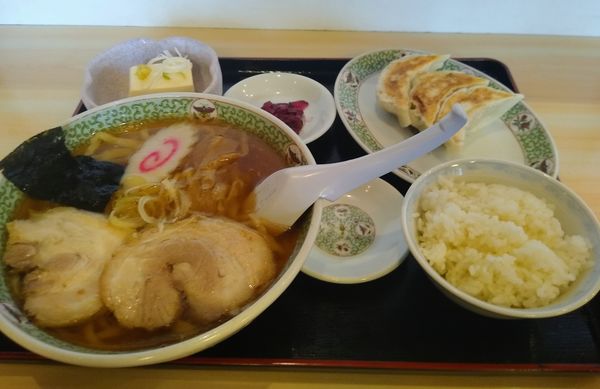 「らーめん (Bランチ) 940円」@らーめん 高島の写真