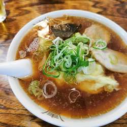 ワンタンメン味薄め