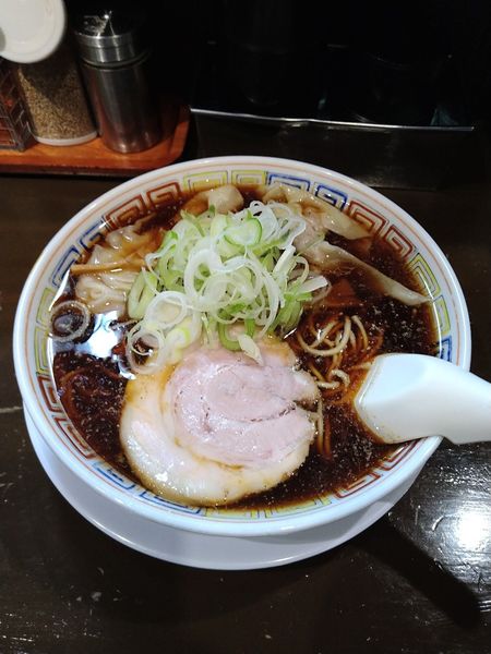 「雲呑中華そば」@丸中華そばの写真