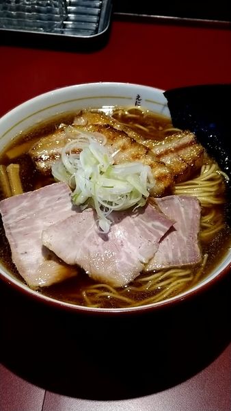 「ミックスチャーシュー（大盛り）」@戸越らーめん えにしの写真