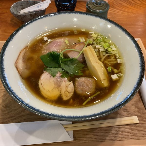 「鶏そば醤油1000円」@麺匠 清兵衛 下赤坂店の写真