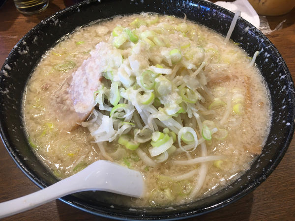 「らーめん　大盛　ギタギタ」@らーめん弁慶 門前仲町店の写真