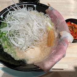 ねぎラーメン　煮卵入り