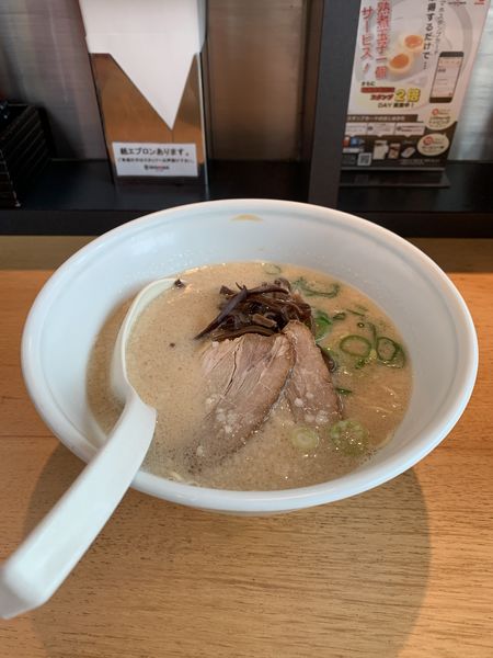 「豚骨 白」@TOKYO豚骨BASE MADE by 博多一風堂 ペリエ海浜幕張店の写真