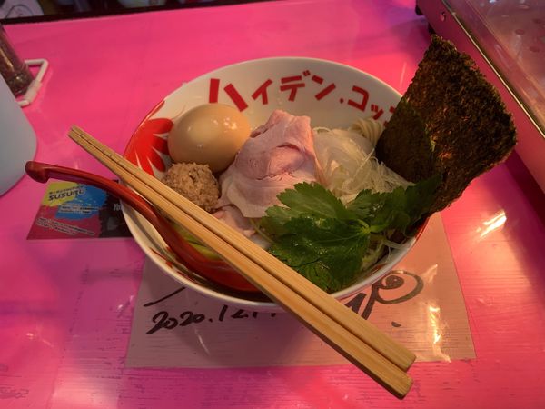 「凛々しい特製まぜそば」@らーめん凛々の写真