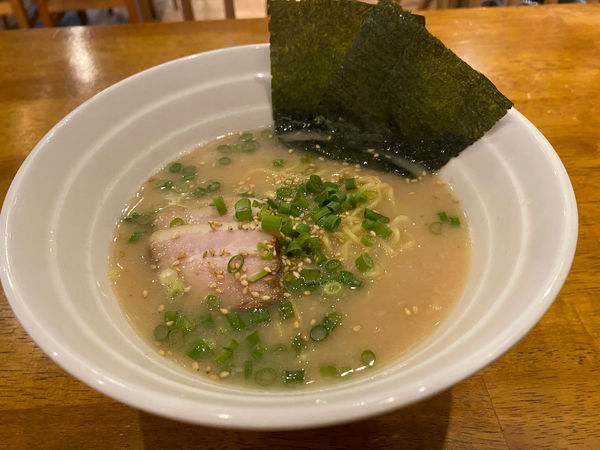 「とんこつラーメン(醤油)」@HESOの写真